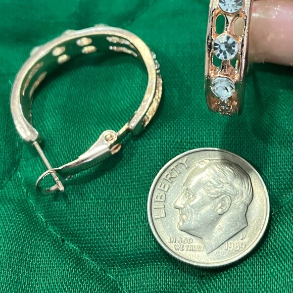 Rose Gold Rhinestone Hoop Earrings NEW - Picture 2 of 3